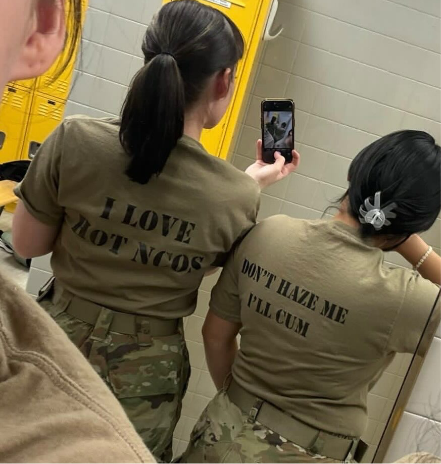 ARMY I LOVE HOT NCOS